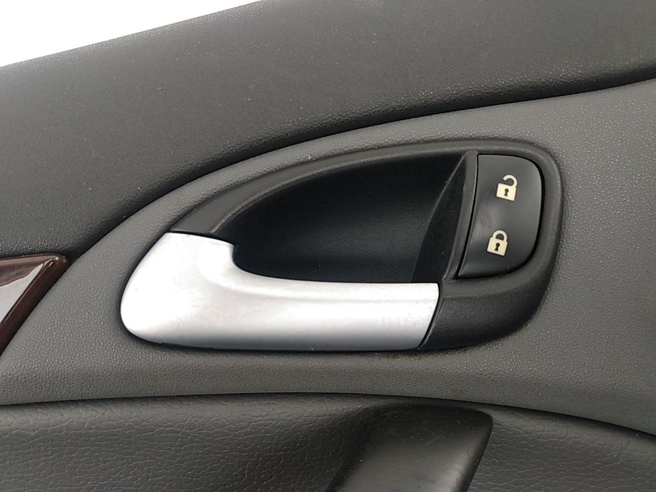 Saab 9-3 Driver Left Front Door Trim Panel