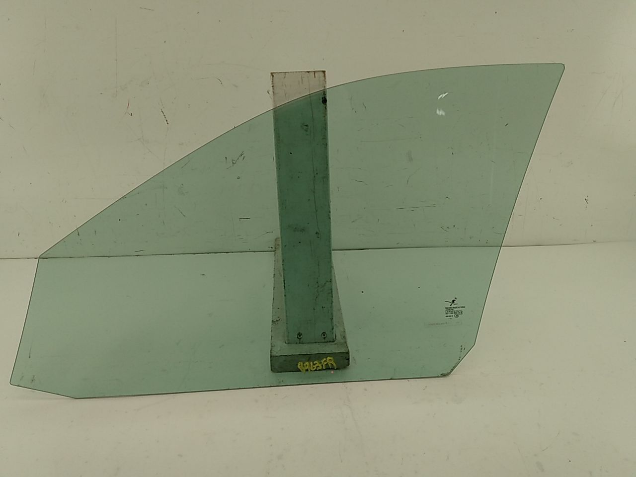 Saab 9-3 Passenger Right Front Door Window Glass