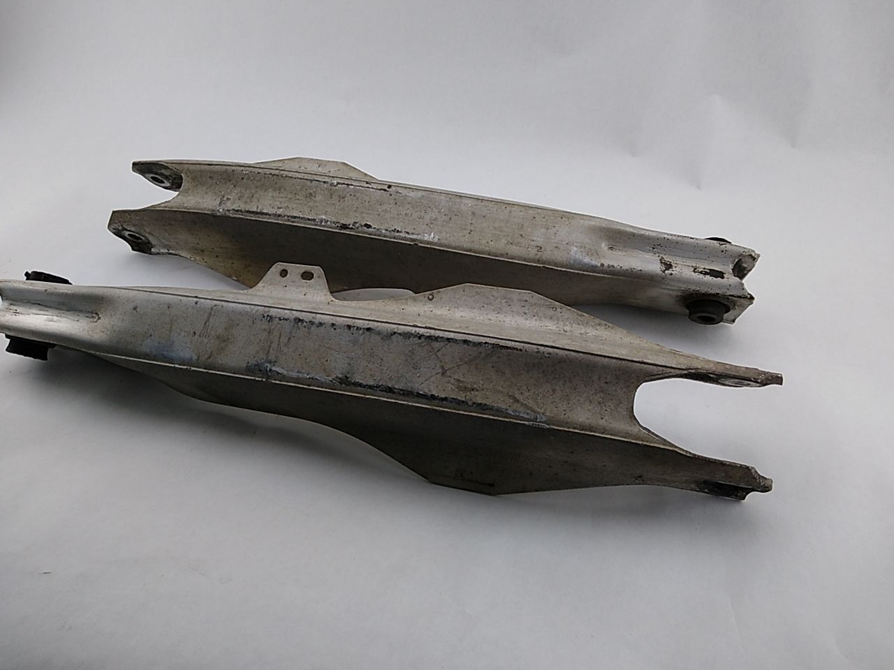 Saab 9-3 Pair Of Rear Lower Control Arms