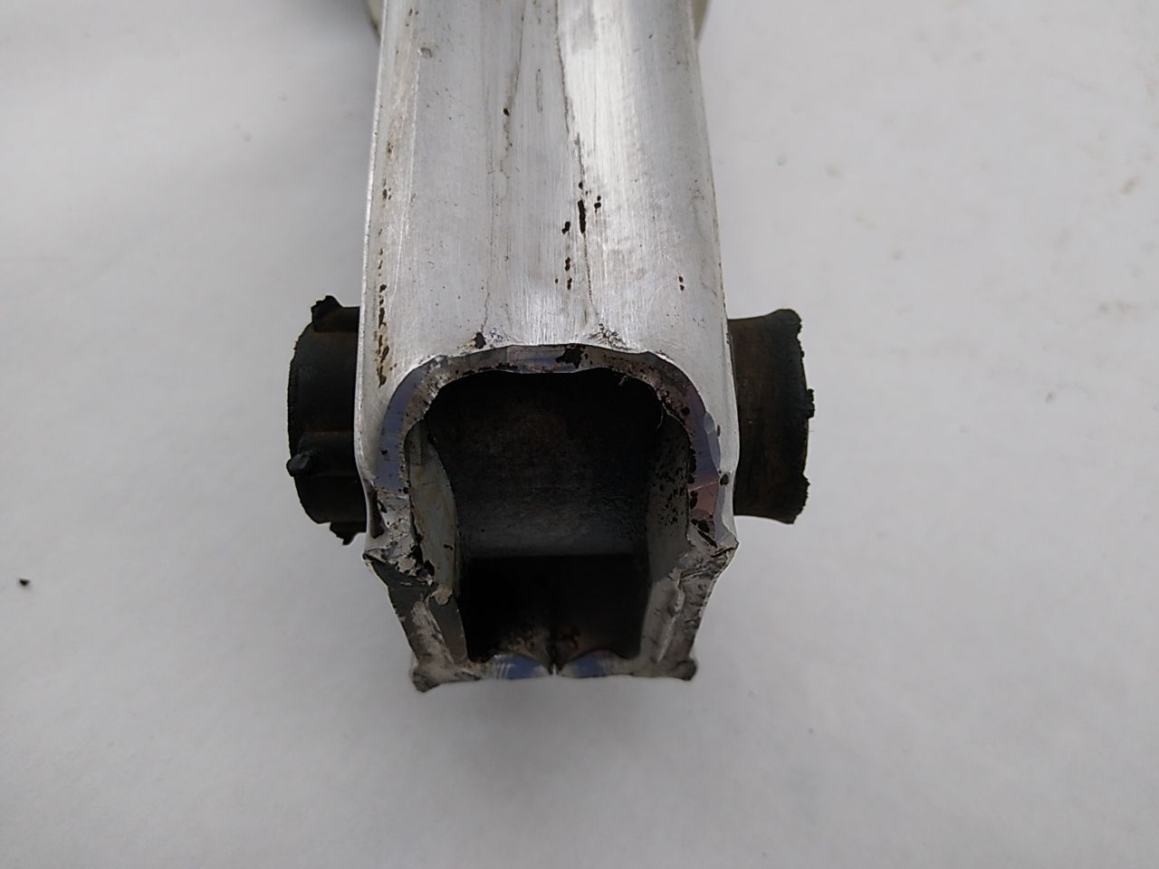 Saab 9-3 Pair Of Rear Lower Control Arms