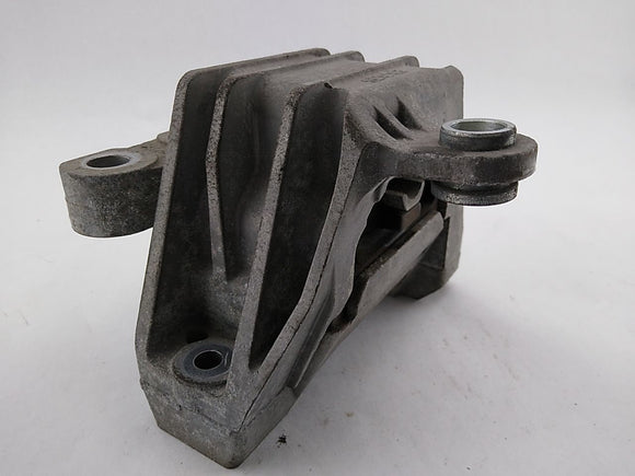Saab 9-3 Passenger Right Engine Mount