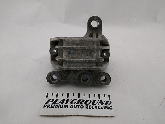 Saab 9-3 Passenger Right Engine Mount