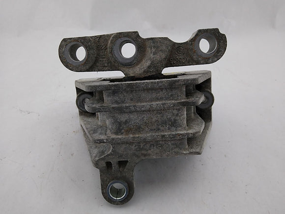 Saab 9-3 Passenger Right Engine Mount