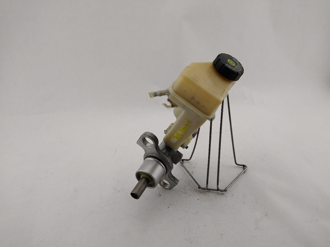 Saab 9-3 Brake Master Cylinder & Reservoir
