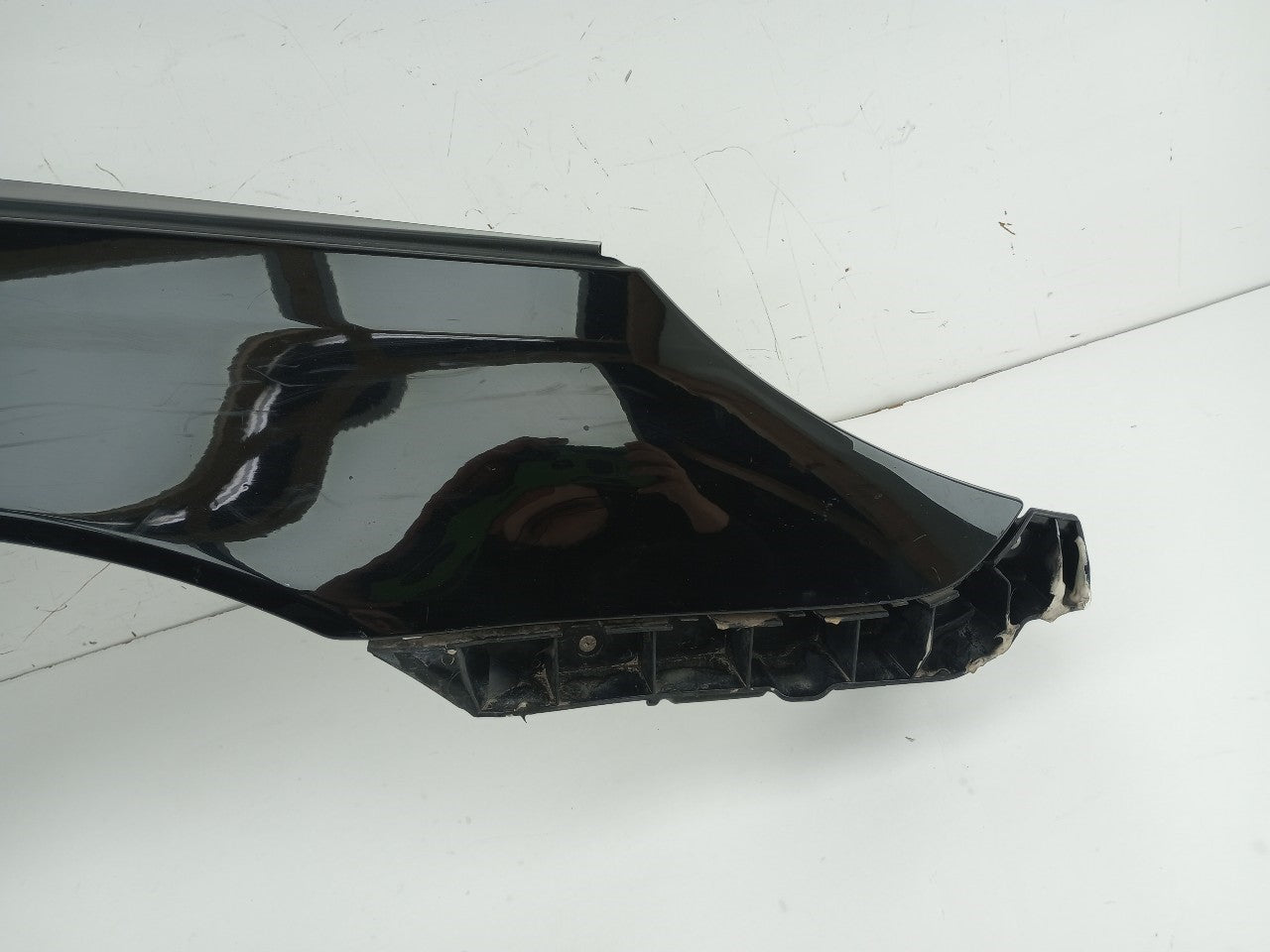 Saab 9-3 Passenger Right Front Fender Panel