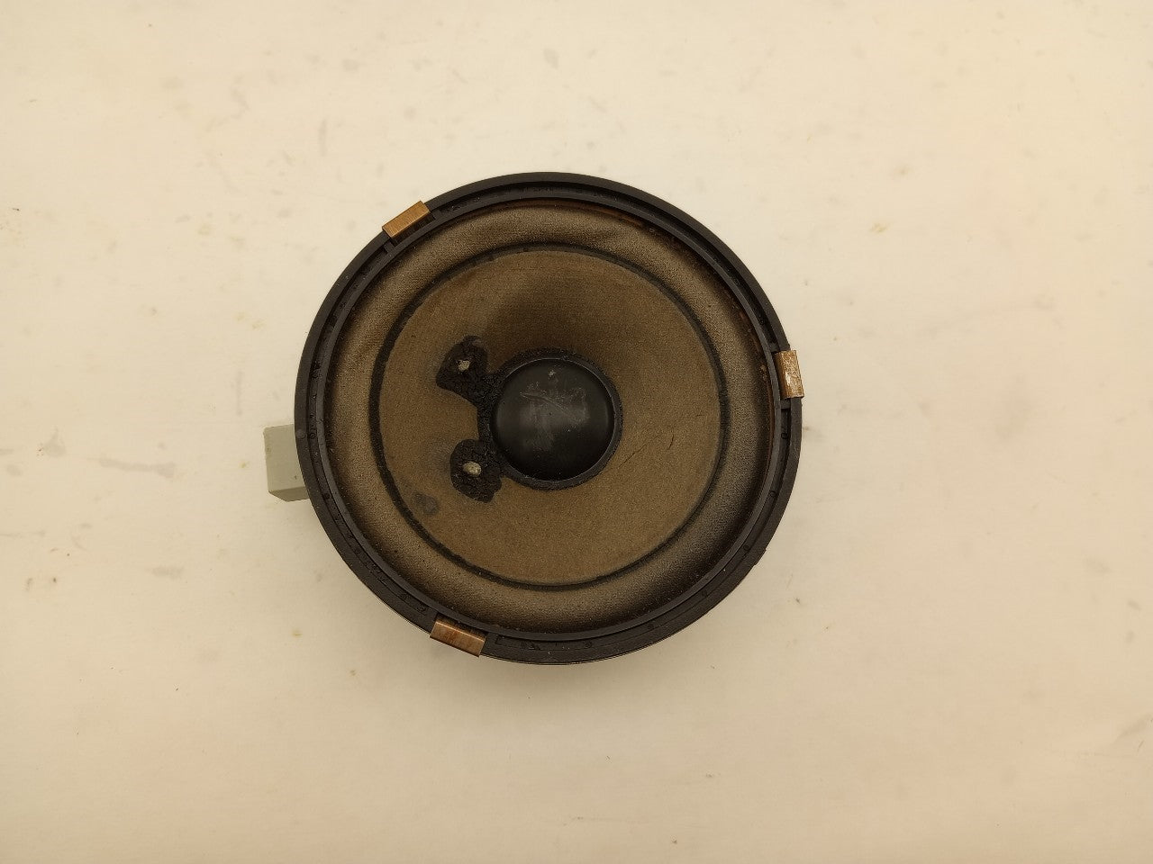 Saab 9-3 Set Of 7 Audio Speakers | Playground PAR