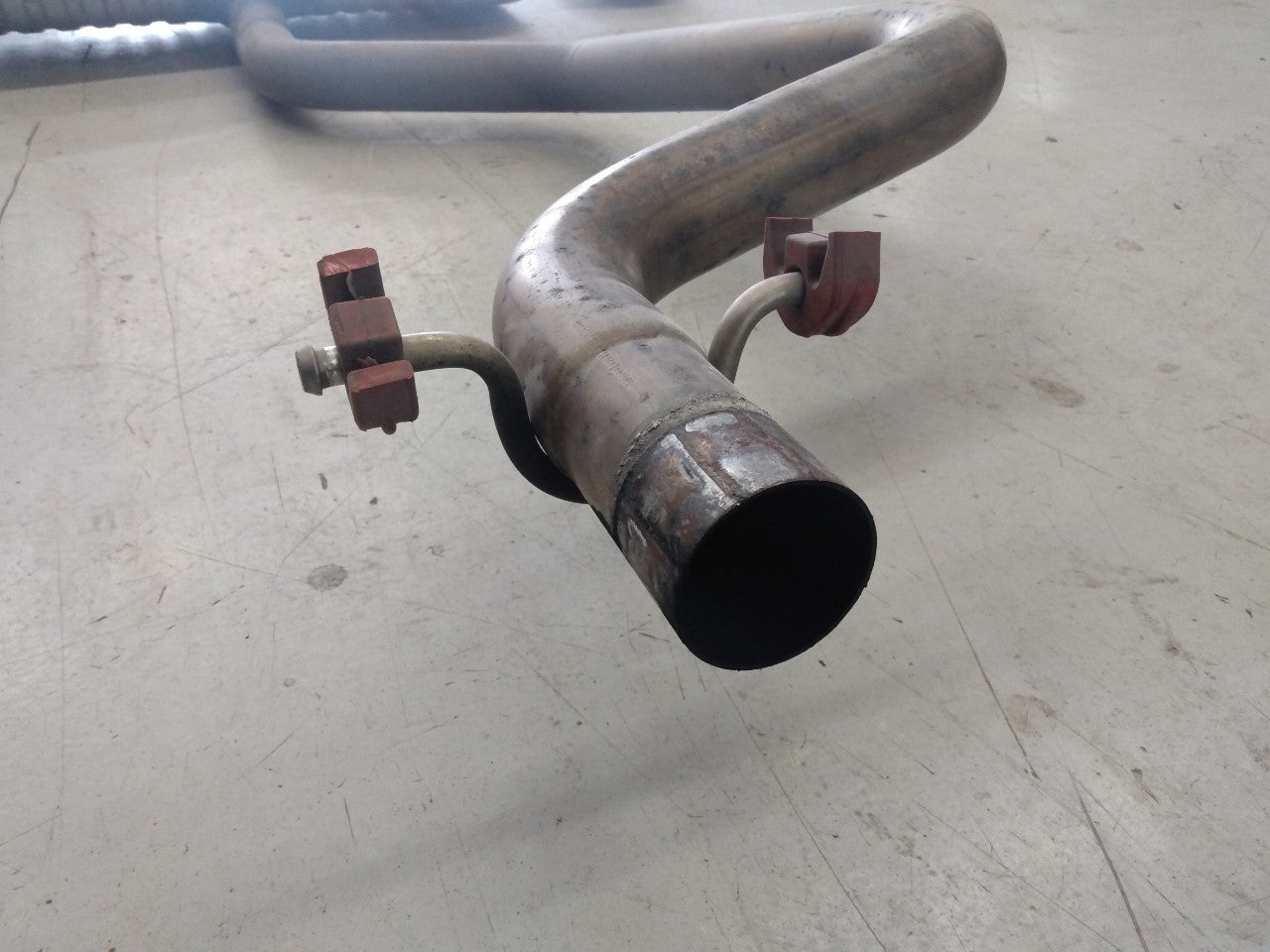 Audi TT Rear Exhaust Tail Pipe Muffler