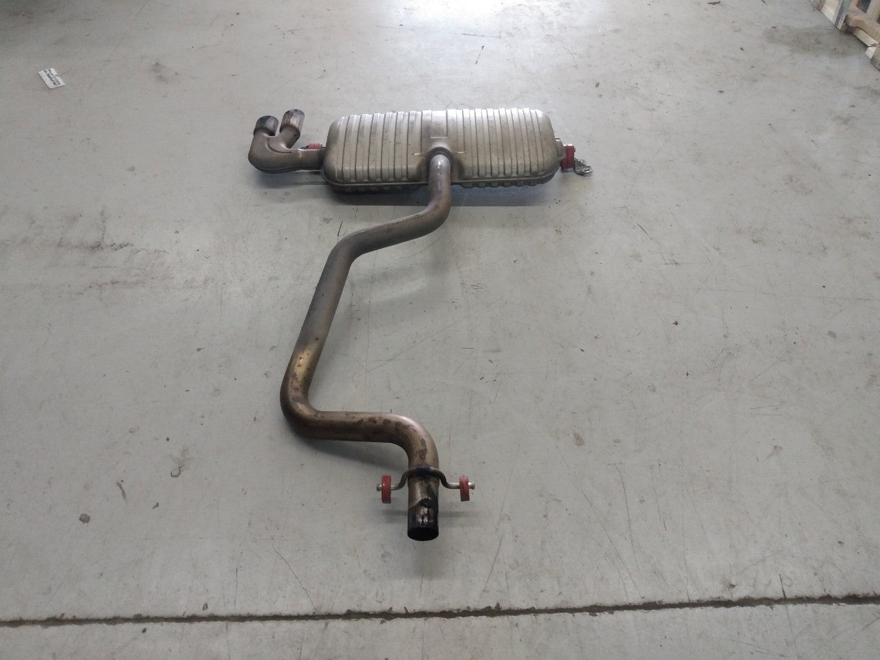 Audi TT Rear Exhaust Tail Pipe Muffler