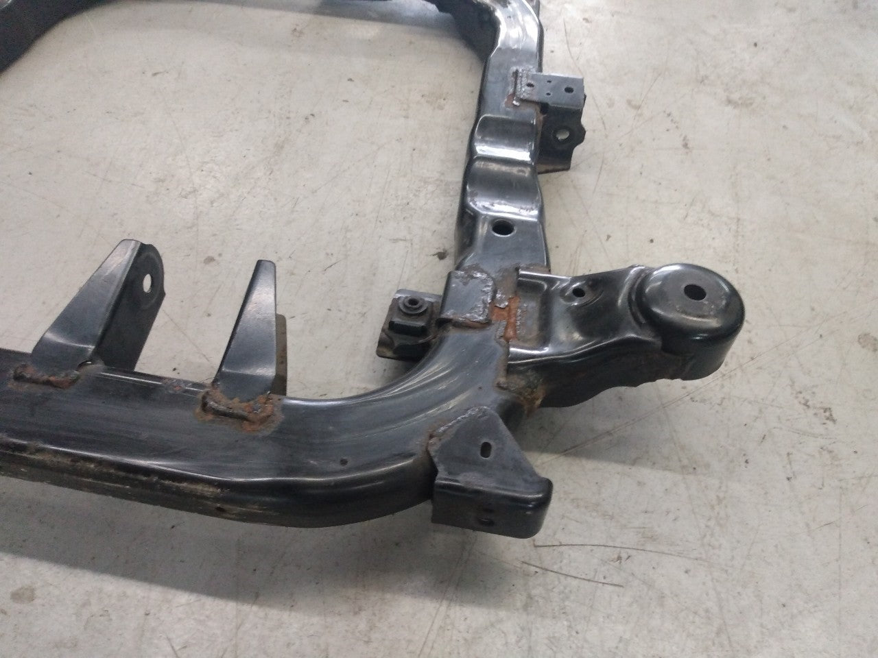 Saab 9-3 Front Crossmember Subframe