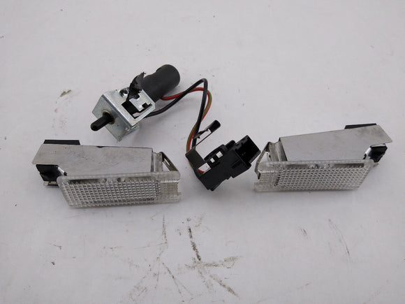 Volvo 850 Pair Of Under Dash Lamp