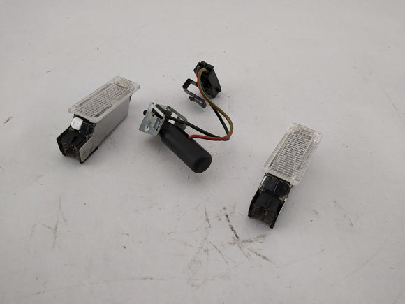 Volvo 850 Pair Of Under Dash Lamp