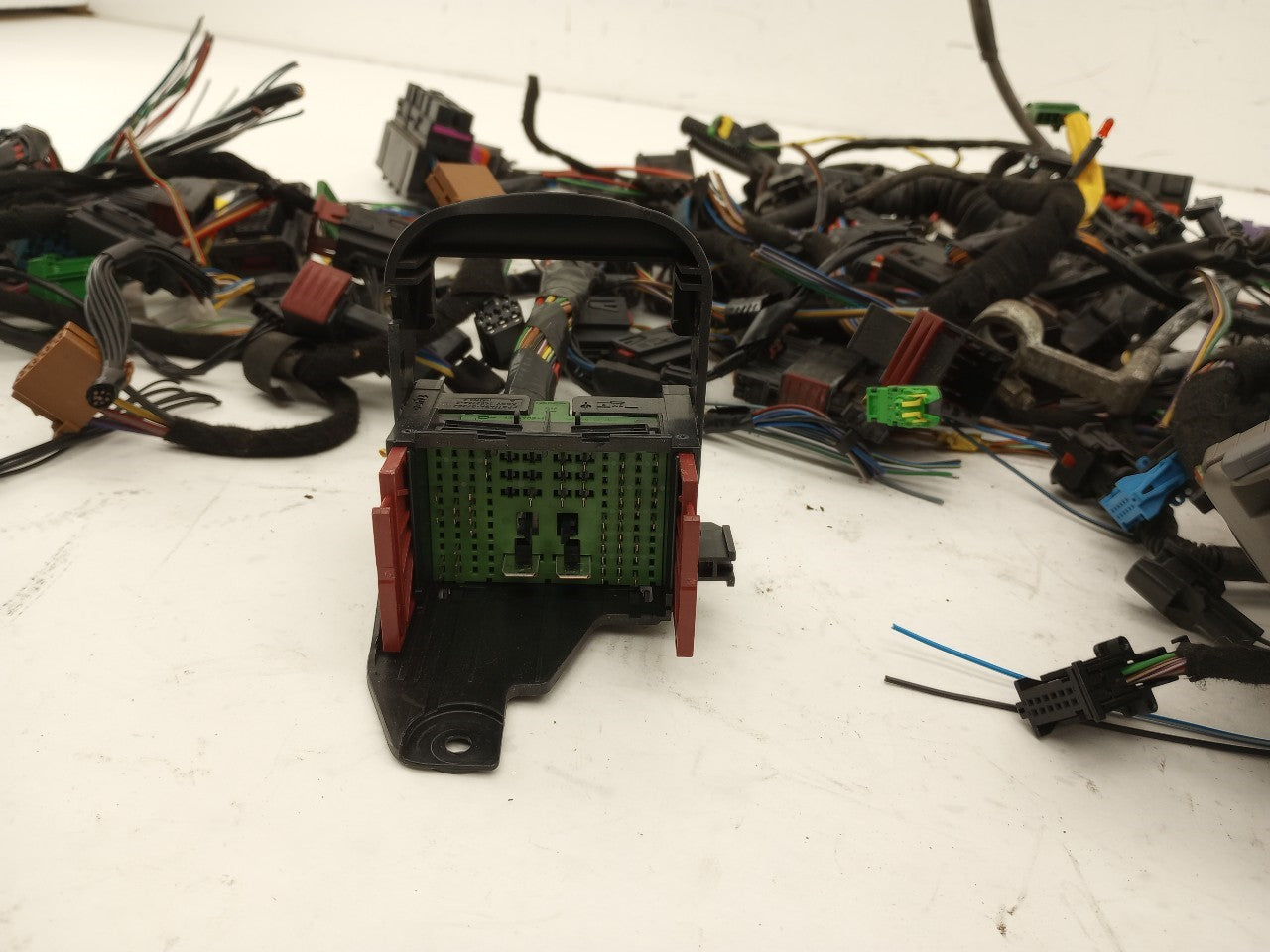 Saab 9-3 Vehicle Wiring Pigtails