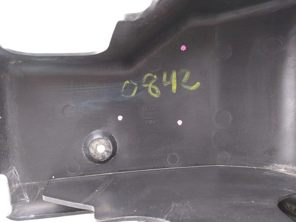 Volvo 850 Throttle Body Trim Cover