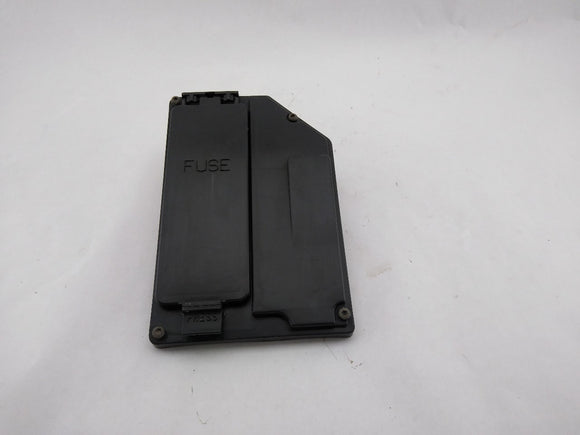 Volvo 850 Engine Bay Fuse Box Trim Cover