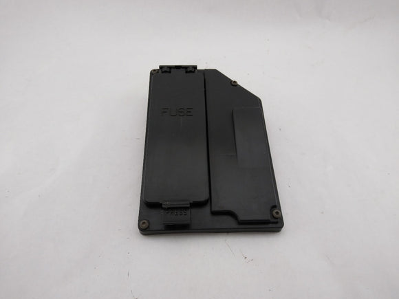 Volvo 850 Engine Bay Fuse Box Trim Cover