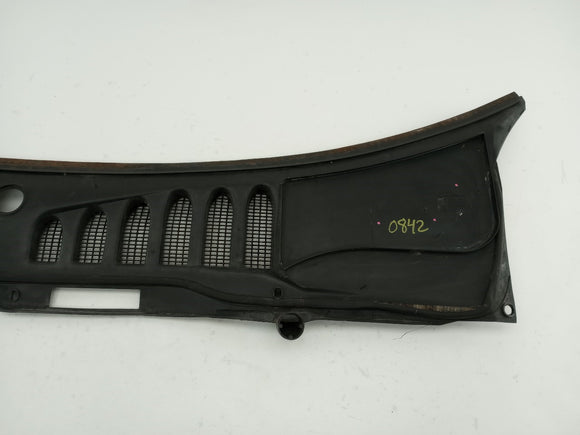 Volvo 850 Windshield Cowl Vent Panel