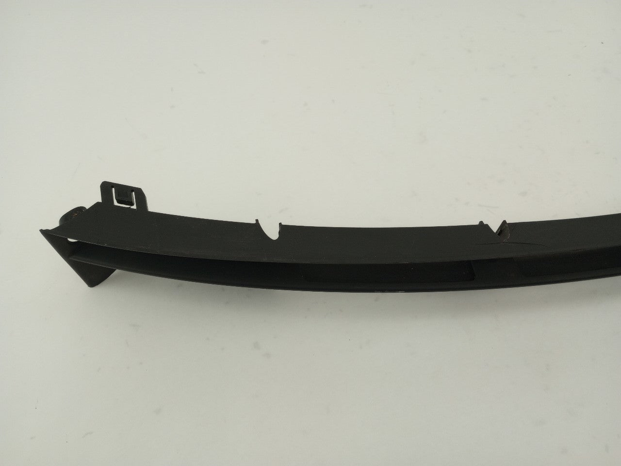 Saab 9-3 Front Center Lower Grille