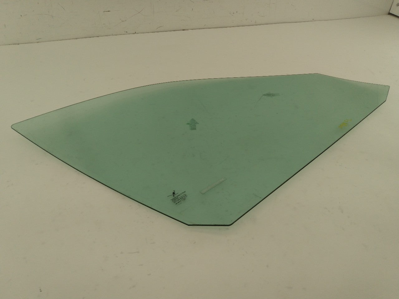 Saab 9-3 Driver Left Front Door Window Glass