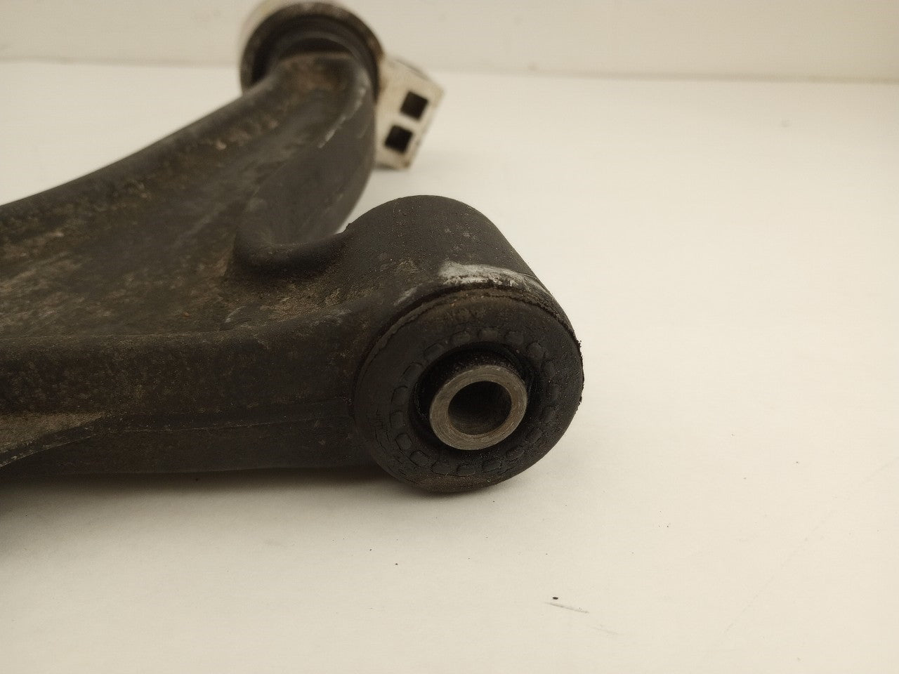 Saab 9-3 Passenger Right Front Lower Control Arm