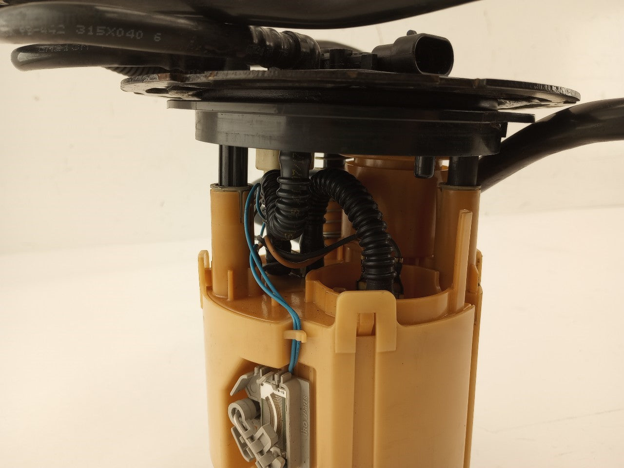 Saab 9-3 Fuel Pump Sending Unit
