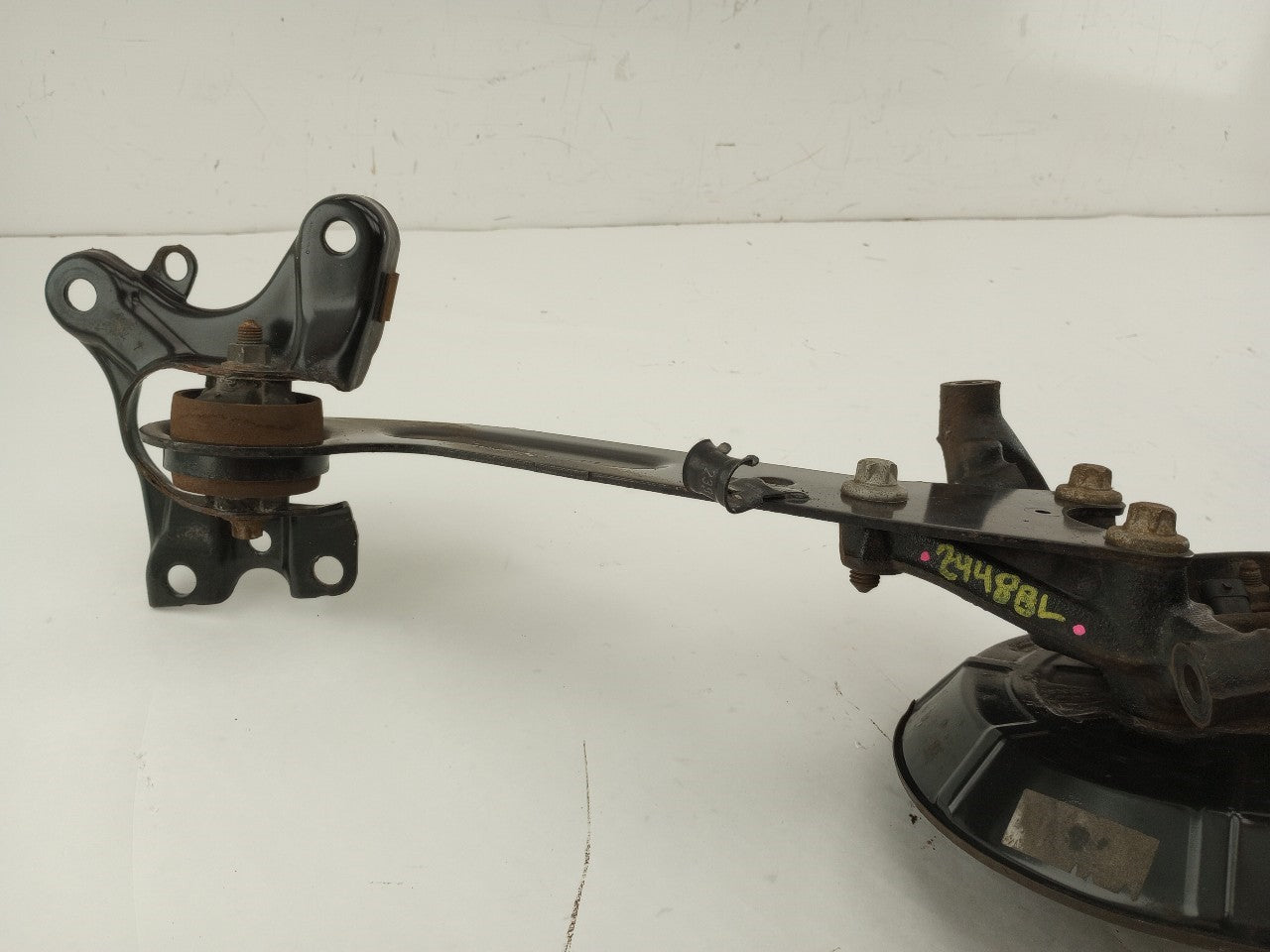 Saab 9-3 Driver Left Rear Spindle Knuckle Hub