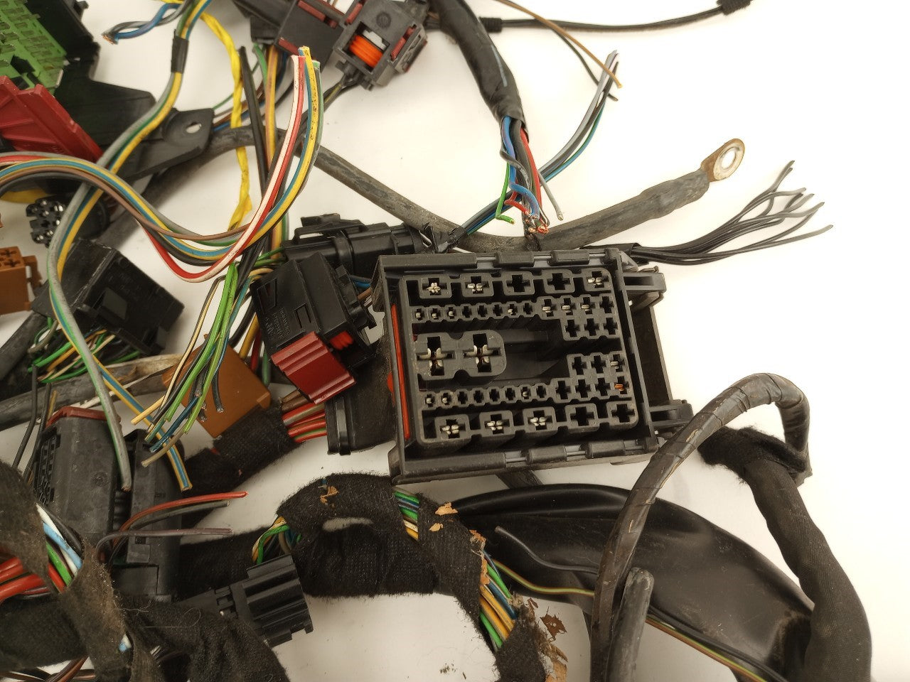 Saab 9-3 Vehicle Wiring Pigtails
