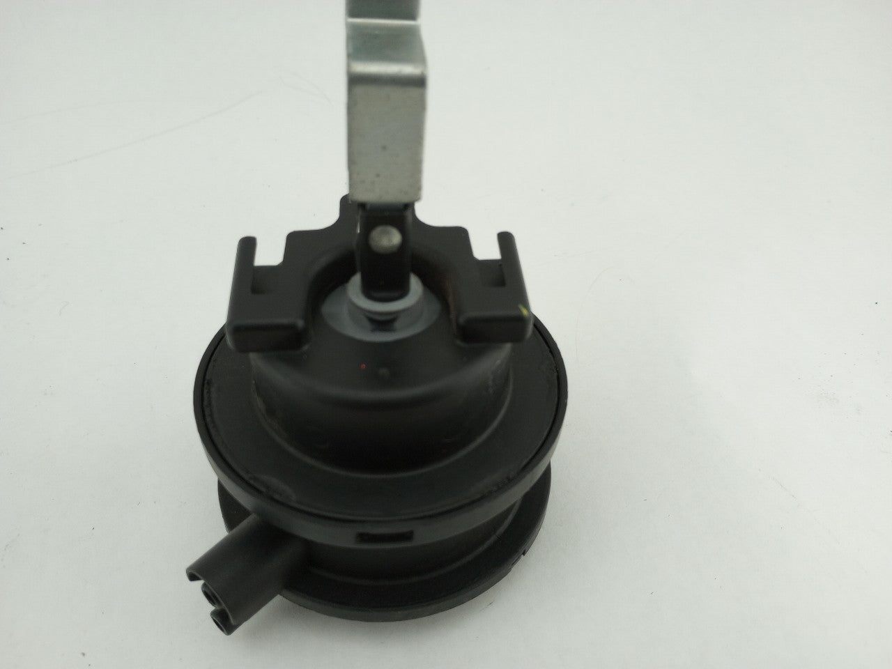 BMW 328i Pair Of AC Vent Flap Actuator Valves