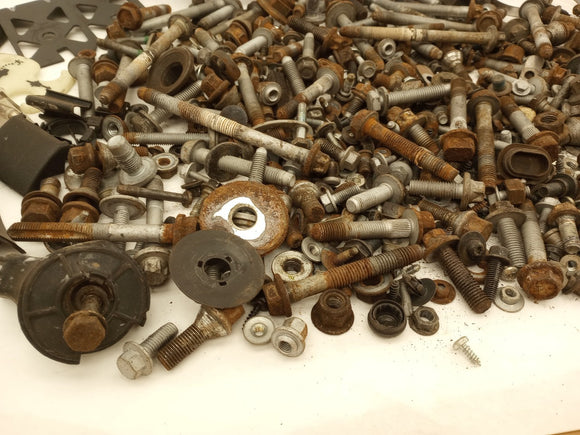Saab 9-3 Dismantling Hardware Fasteners Bolts & Nuts