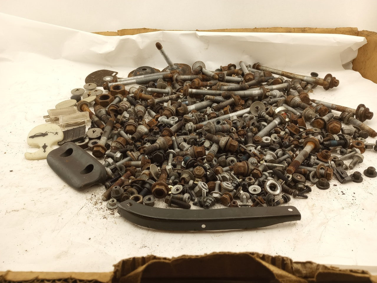 Saab 9-3 Dismantling Hardware Fasteners Bolts & Nuts