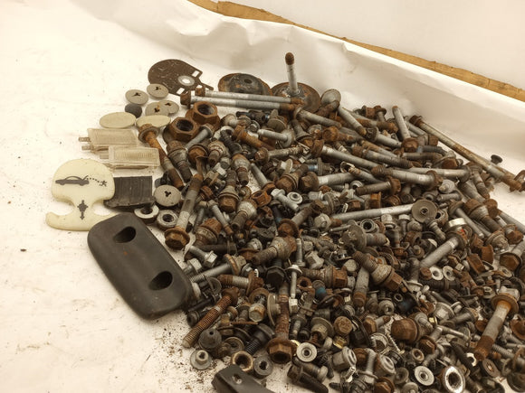 Saab 9-3 Dismantling Hardware Fasteners Bolts & Nuts