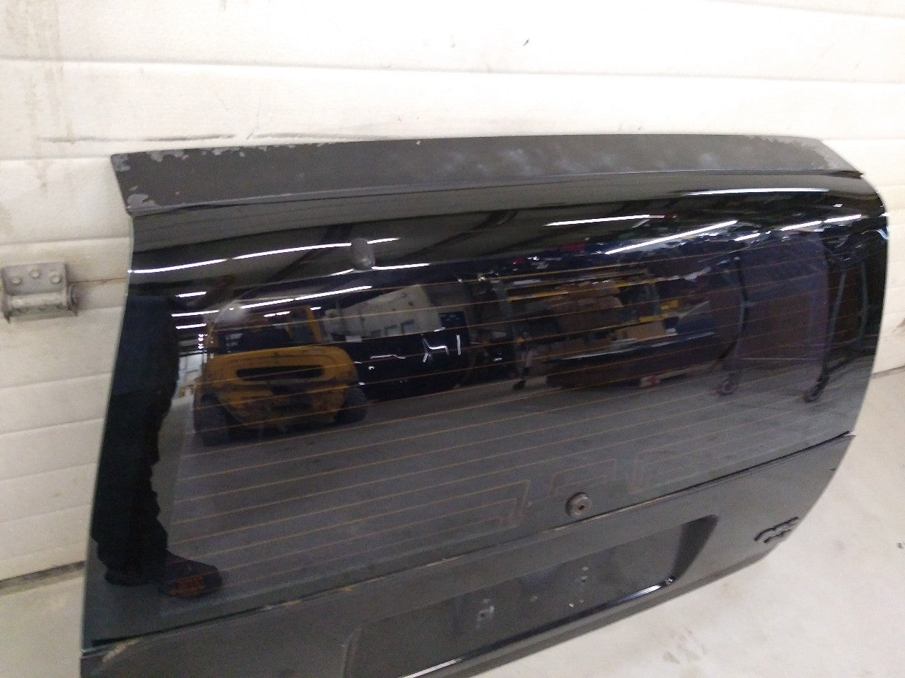 Volvo 850 Trunk Liftgate - 0