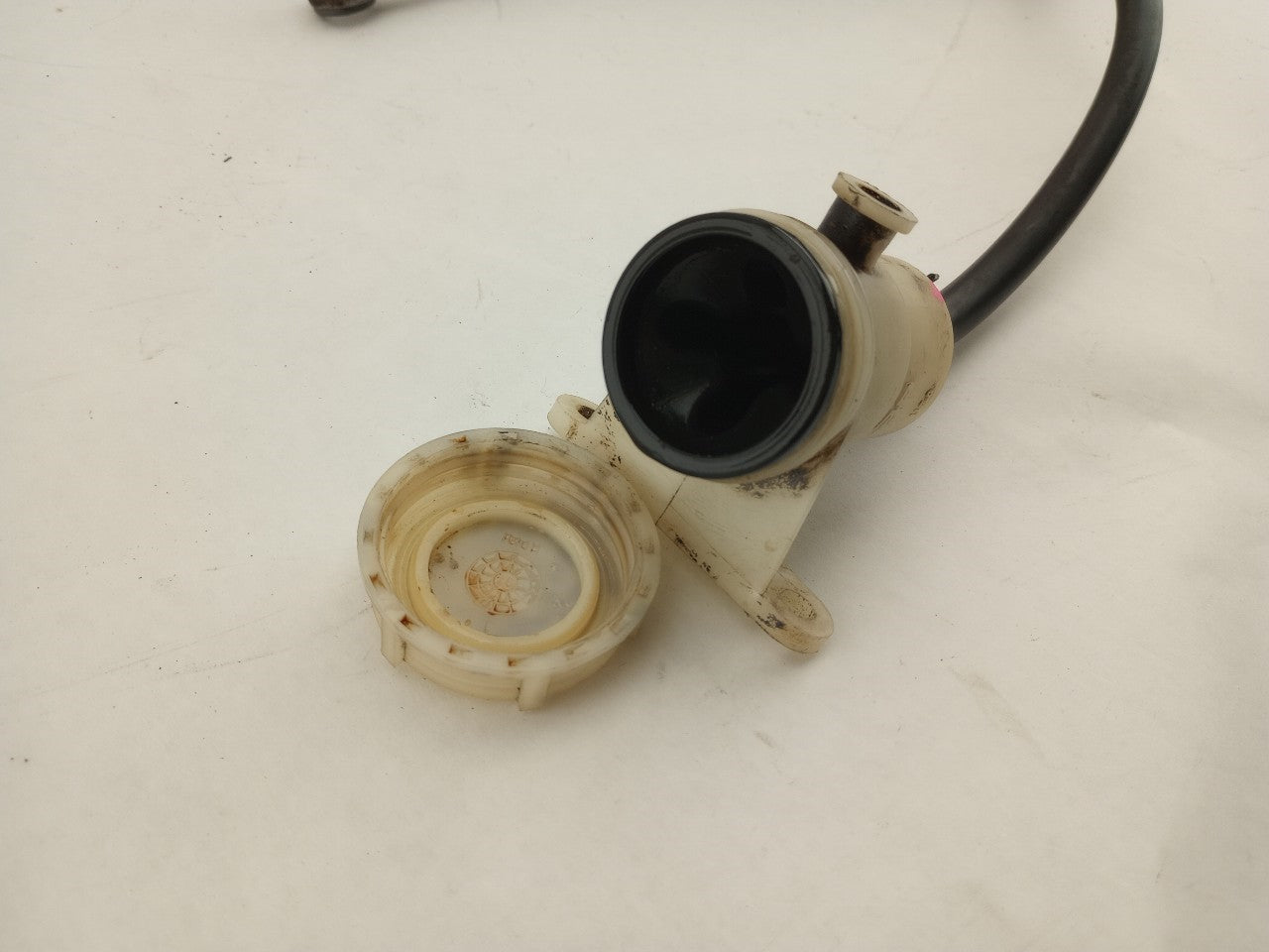 Chevrolet Camaro Clutch Master Cylinder