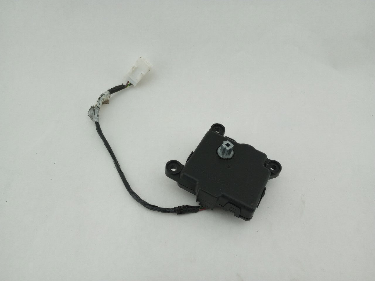 Jeep Liberty Set Of 2 AC Air Vent Flap Actuators