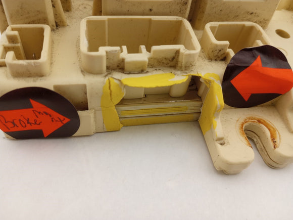 Jeep Cherokee **AS IS** Engine Fuse Box