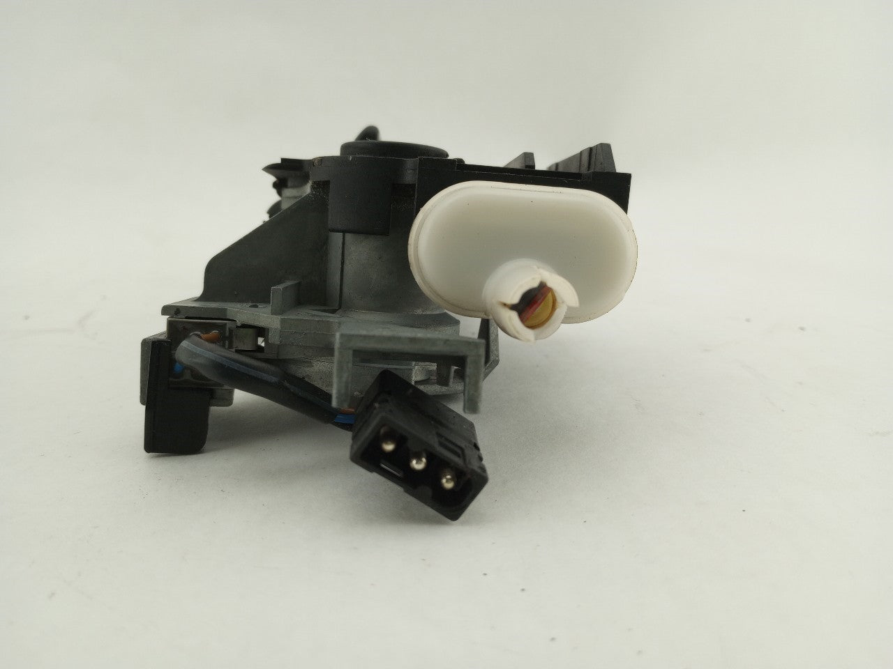 Mercedes SLK320 Trunk Lid Lock Latch Handle