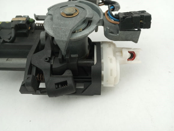 Mercedes SLK320 Trunk Lid Lock Latch Handle