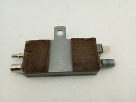 Mercedes SLK320 Radio Antenna Amplifier - 0