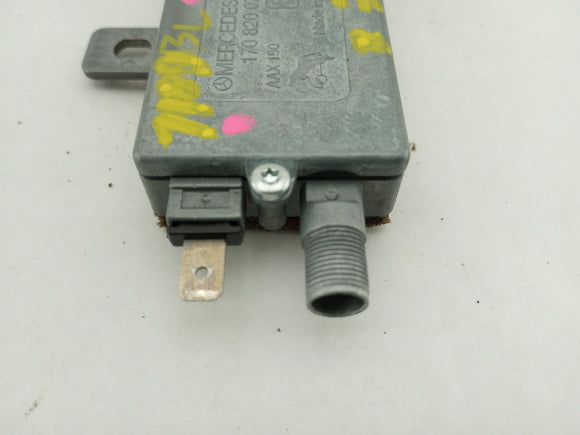 Mercedes SLK320 Radio Antenna Amplifier