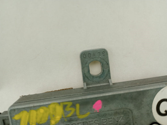 Mercedes SLK320 Radio Antenna Amplifier