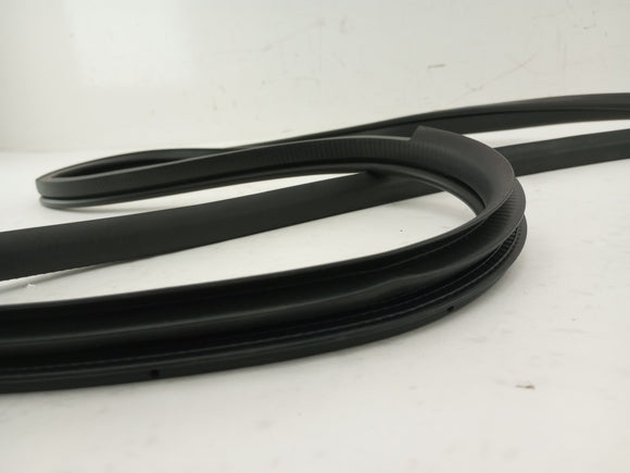 Toyota GR86 Pair Of Front Door Weatherstrip Seal Moldings