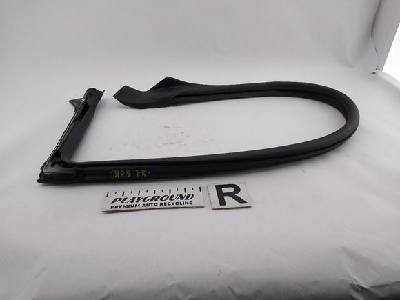 Toyota GR86 Passenger Right Door Window Molding