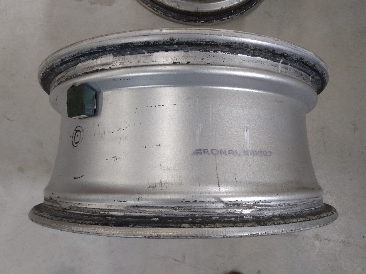 Saab 9-3 Pair Of 2 Alloy Wheels 5 Double Spoke