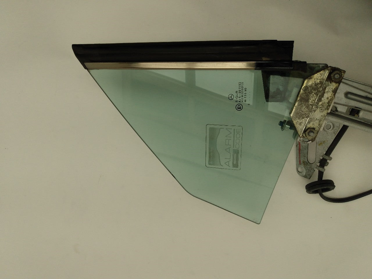 Mercedes SLK320 Passenger Right Rear Quarter Window Regulator