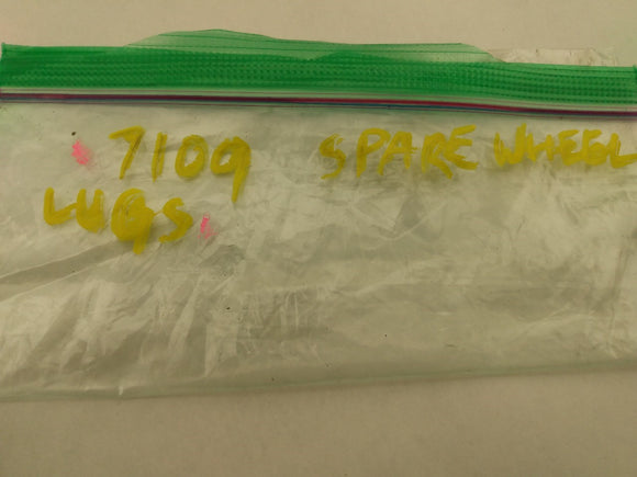 Mercedes SLK320 Set Of 5 Spare Wheel Lug Nuts