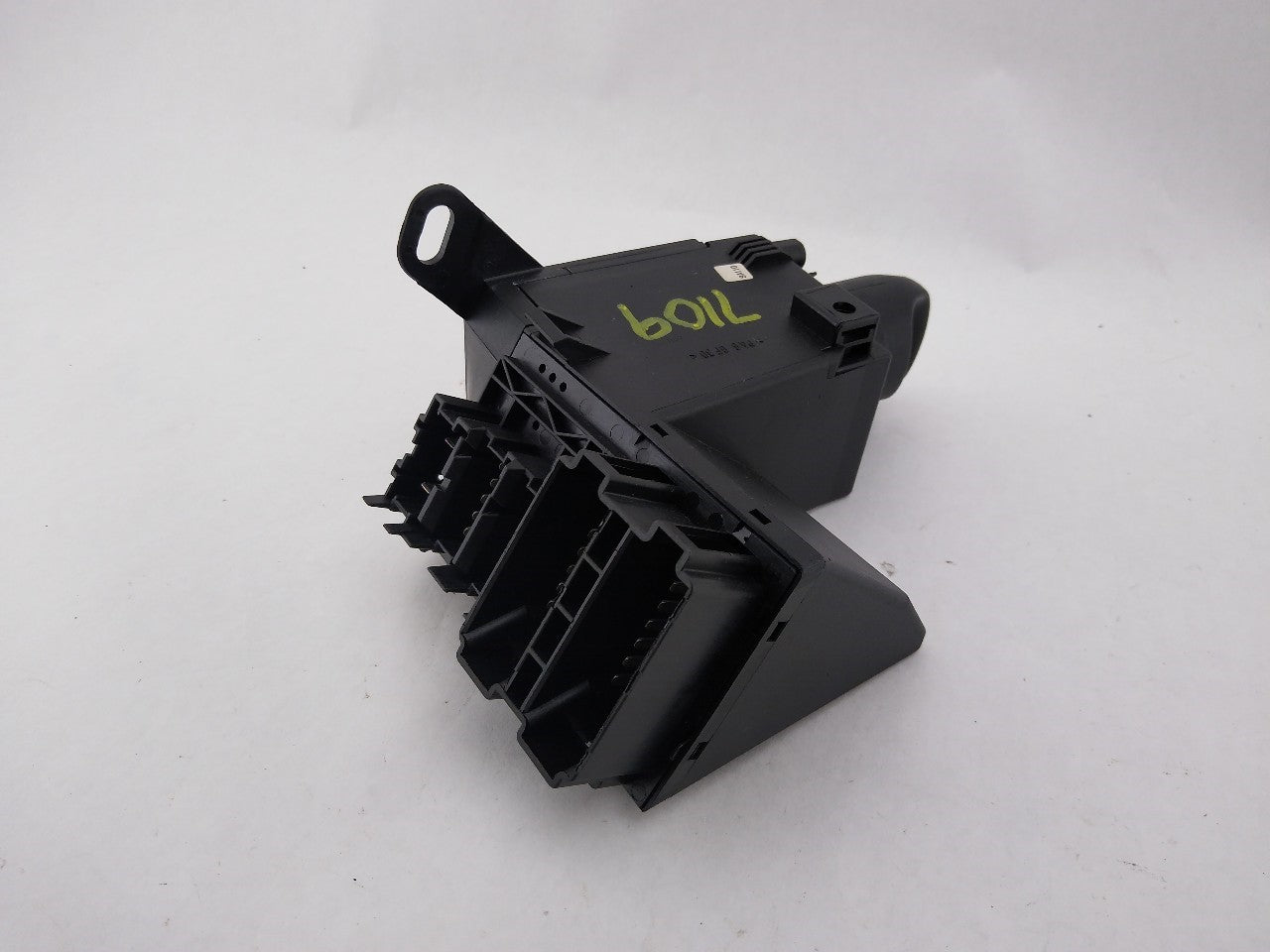 Mercedes SLK320 Headlight Control Switch Fuse Box