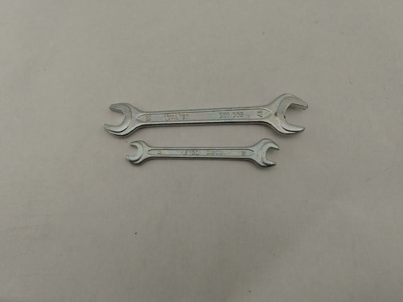 Mercedes SLK320 Emergency Spare Tire Tool Kit