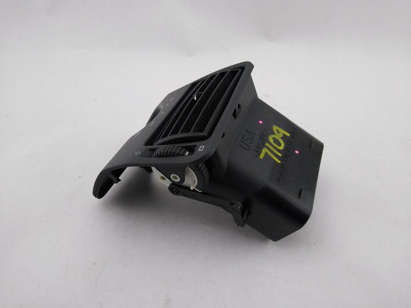 Mercedes SLK320 Driver Left Dashboard Air Vent