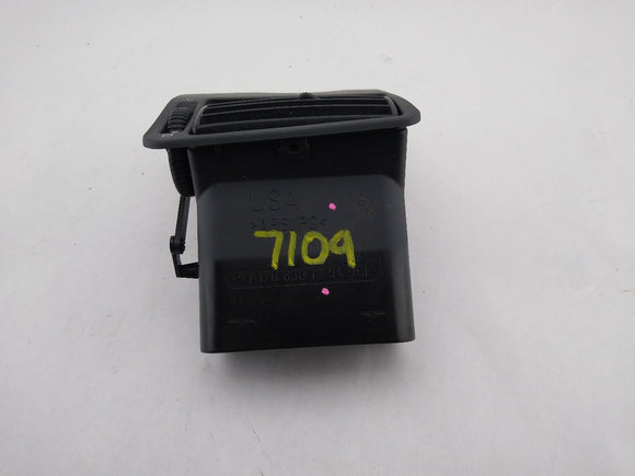 Mercedes SLK320 Driver Left Dashboard Air Vent