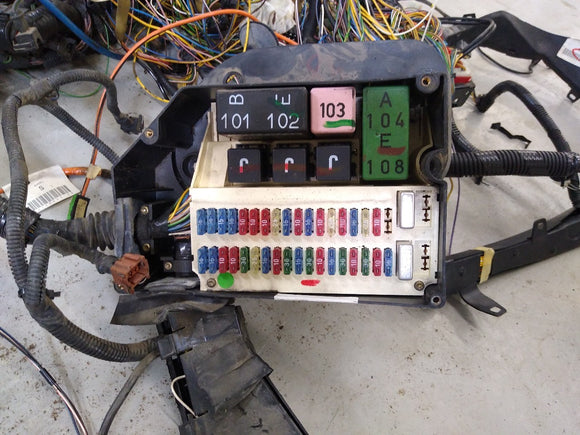 Volvo 850 Engine Wire Harness