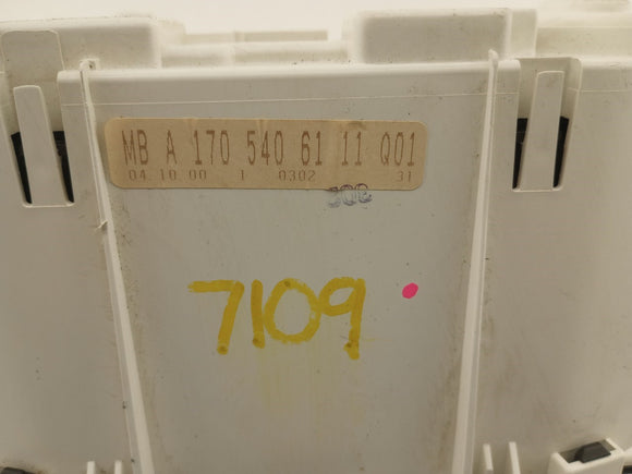 Mercedes SLK320 Instrument Cluster Speedometer